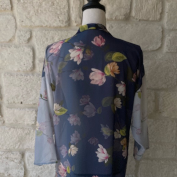 Boohoo Magnolia Kimono / Size Small Medium - Picture 7 of 11